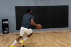 他在NBA打球從不出汗！天賦相當炸裂！