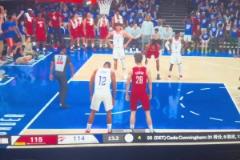 跳舞+勾手？？？球迷曬出NBA2K26逆天罰球動(dòng)作……